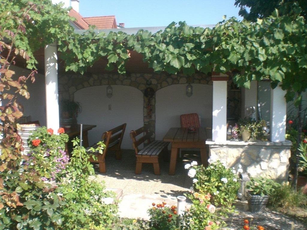 Ferienwohnungen Feldsee Illmitz Exterior foto